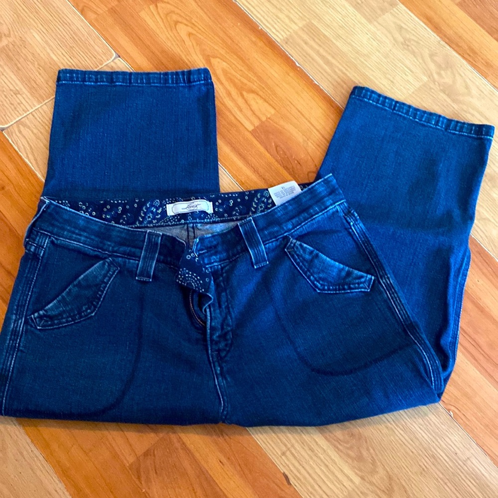 Levi’s Capris